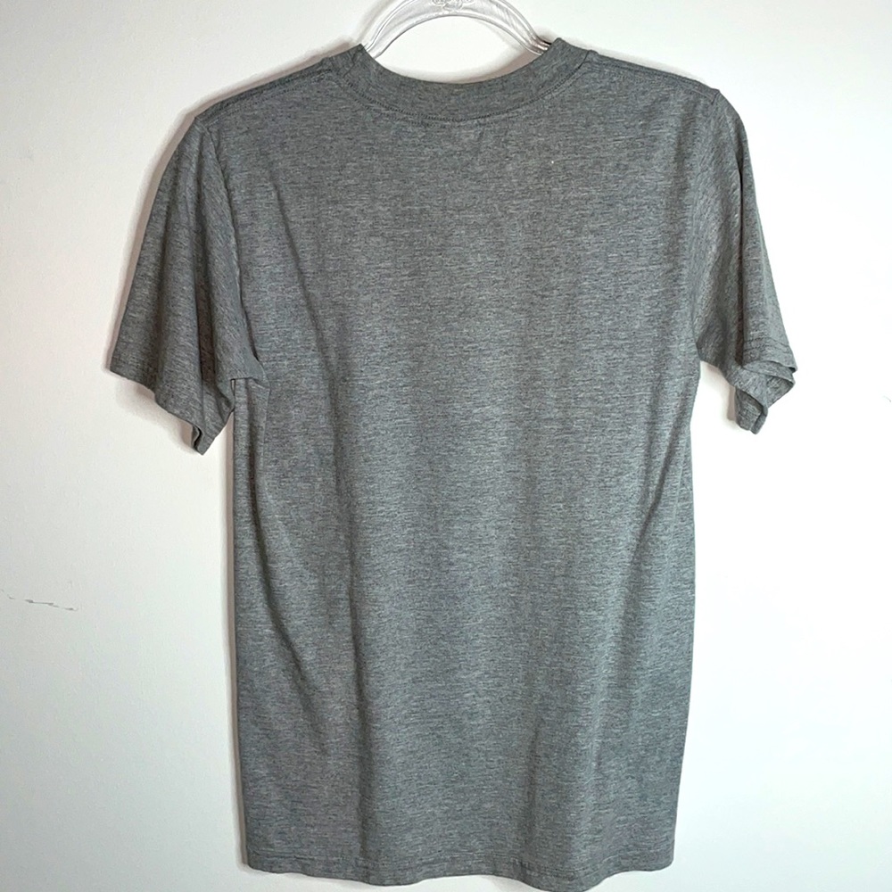 Hard Rock Cafe Cayman Islands T-Shirt - Picture 6 of 6